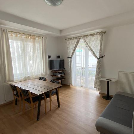 Villa Acernis Постойна Екстериор снимка