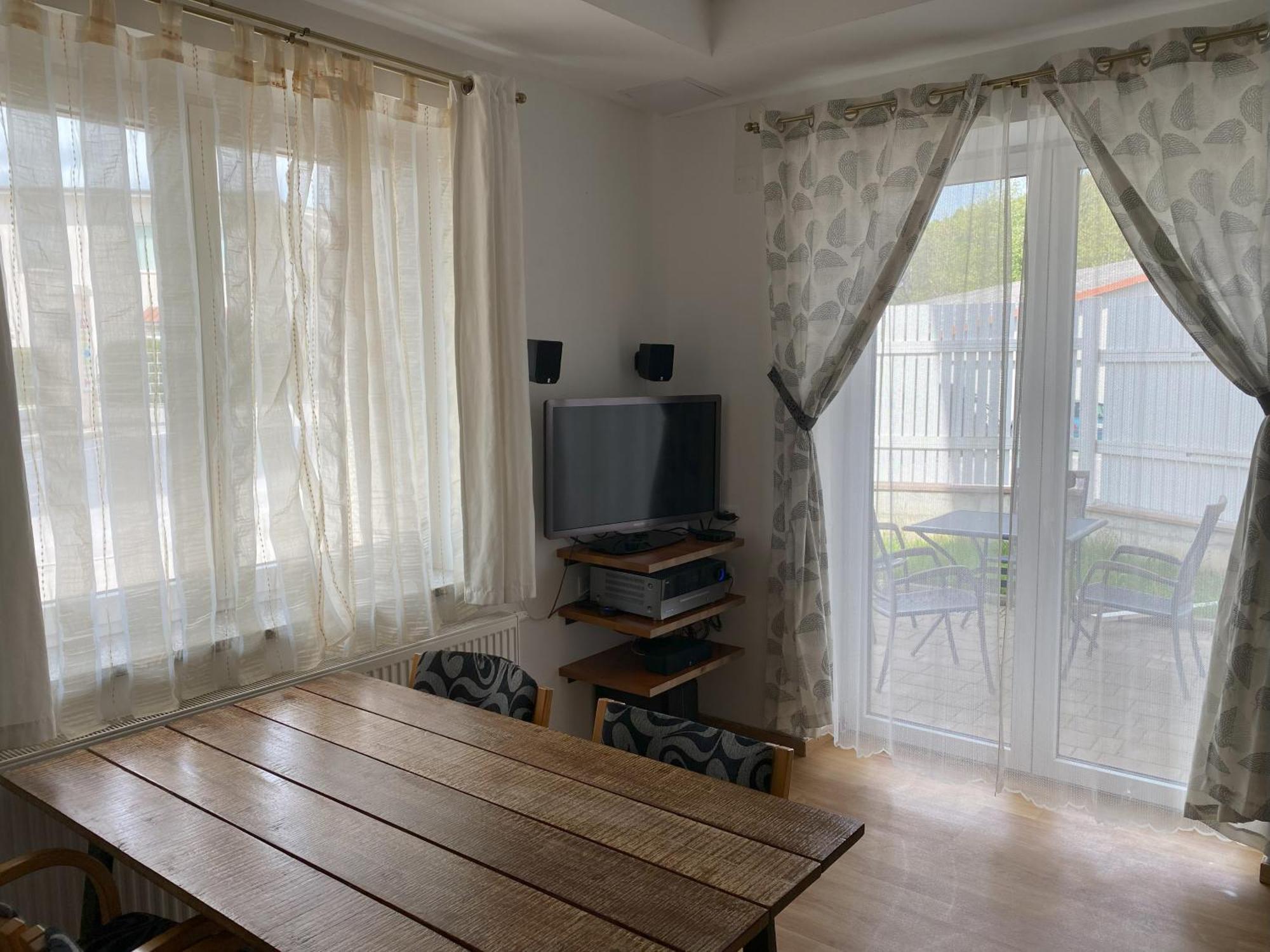 Villa Acernis Постойна Екстериор снимка